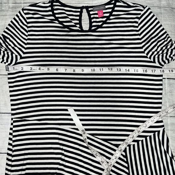 Vince Camuto Black White Stripe Asymmetrical Tunic Top 3/4 Sleeves Stretch sz M - Picture 6 of 9